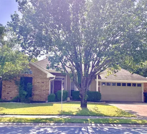 2126 Middle Creek Blvd, Bossier City, LA 71111