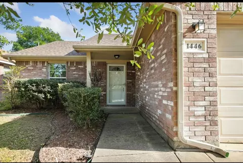 1446 Sax Leigh Dr, Dallas, TX 75241