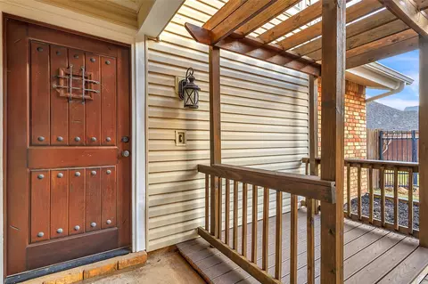 3002 Carolyn Ct, Bedford, TX 76021