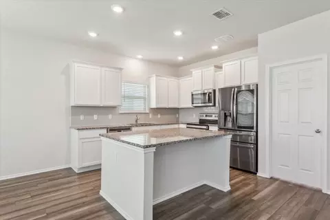 Kitchen - 3220 Marston Rd, Lorena, TX 76655 photo 2 of 5