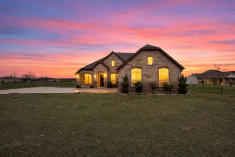 1968 S Sky Meadows Dr, Caddo Mills, TX 75135