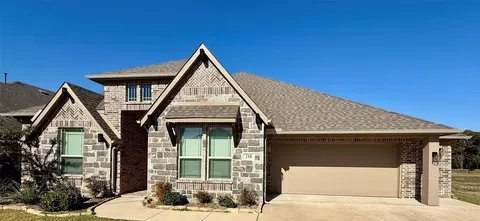 218 Oakcrest Dr, Justin, TX 76247