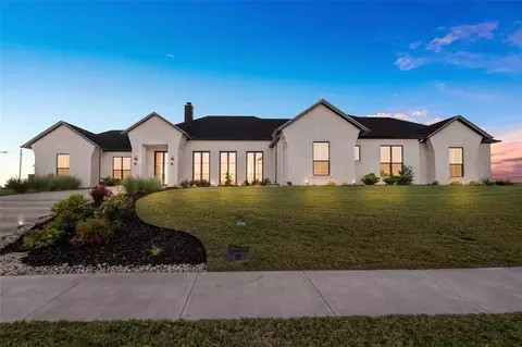 134 Sunflower St, Lorena, TX 76655