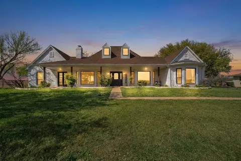823 Frenchtown Rd, Argyle, TX 76226