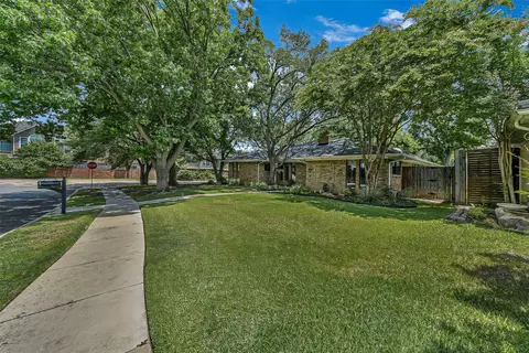 4020 Flintridge Dr, Irving, TX 75038