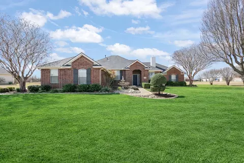 3004 Glenwood Dr, Joshua, TX 76058