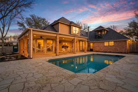 804 Wooded Crest Dr, Woodway, TX 76712