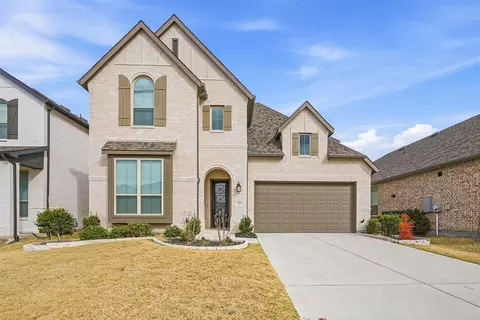 1247 Sumner St, Aubrey, TX 76227
