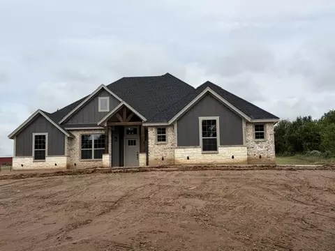 2700 N Cardinal Rd, Azle, TX 76020