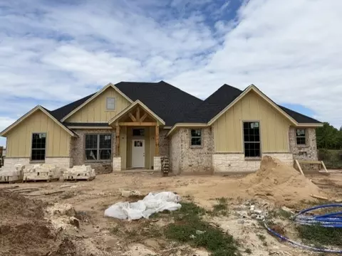 2700 N Cardinal Rd, Azle, TX 76020