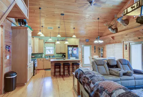 Kitchen - 230 Sunset Dr, Coushatta, LA 71019 photo 1 of 2