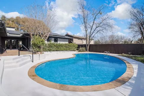 7992 Fallmeadow Ln, Dallas, TX 75248