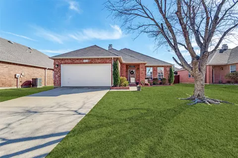 1908 Silver Leaf Dr, Little Elm, TX 75068