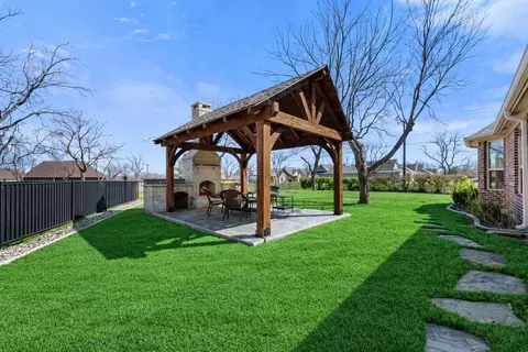 6301 Weatherby Rd, Granbury, TX 76049