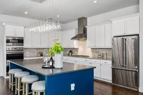 Kitchen - 3706 Post Oak Trl, Corinth, TX 76210 photo 2 of 3