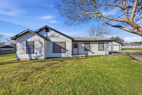 901 S Old Robinson Rd, Robinson, TX 76706