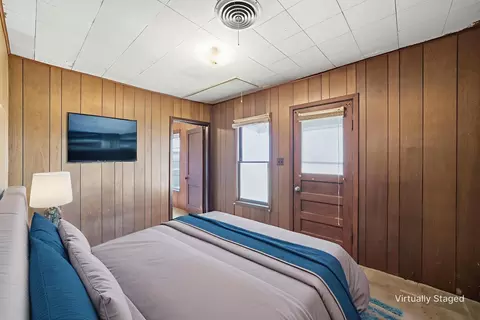 Bedroom - 901 S Old Robinson Rd, Robinson, TX 76706 photo 4 of 9