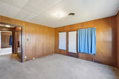 Living - 901 S Old Robinson Rd, Robinson, TX 76706 photo 5 of 6