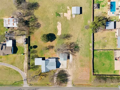 View/Area - 901 S Old Robinson Rd, Robinson, TX 76706 photo 1 of 4