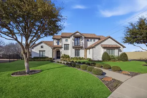 8500 Tierra Ct, Benbrook, TX 76126