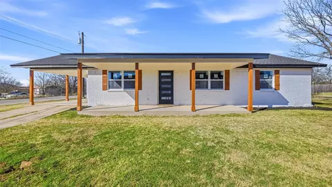 1001 Newby Ave, Bridgeport, TX 76426