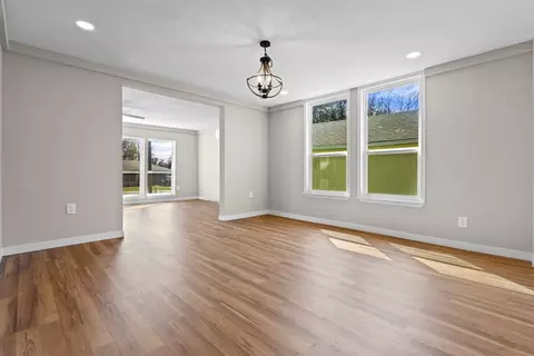 Living - 405 E 9th St, Kemp, TX 75143 photo 4 of 10