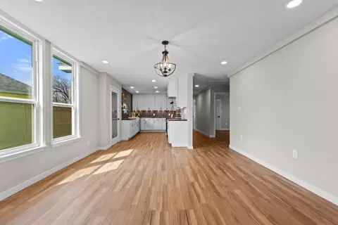 Living - 405 E 9th St, Kemp, TX 75143 photo 7 of 10