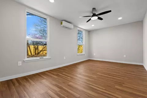 Living - 405 E 9th St, Kemp, TX 75143 photo 10 of 10