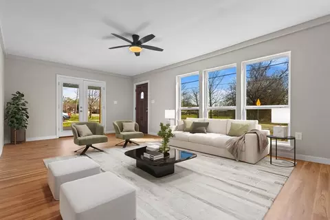 Living - 405 E 9th St, Kemp, TX 75143 photo 1 of 10