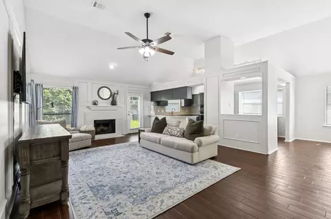 Living - 3446 Spring Willow Dr, Grapevine, TX 76051 photo 1 of 1