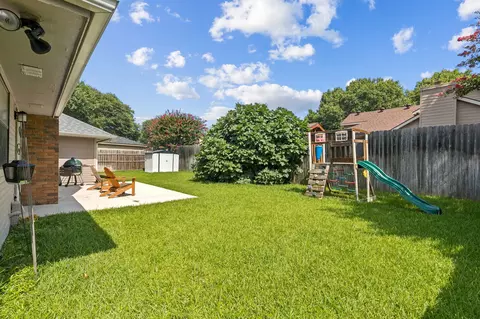 Exterior - 3446 Spring Willow Dr, Grapevine, TX 76051 photo 2 of 2