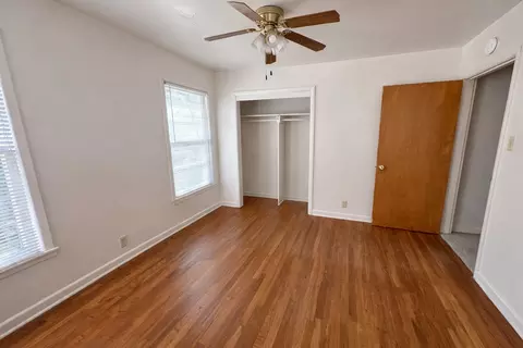 Bedroom - 809 Crescent St, Denton, TX 76201 photo 5 of 7