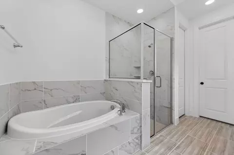 Bath - 1612 Sidecar St, Haslet, TX 76052 photo 3 of 4