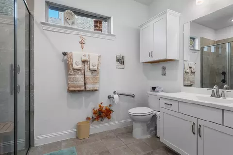 Bath - 1125 11th St, Argyle, TX 76226 photo 4 of 4