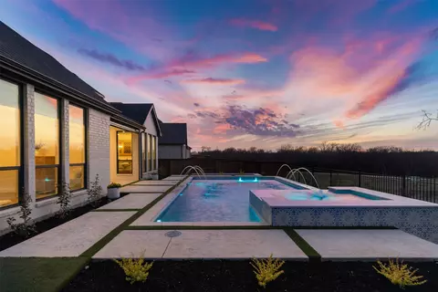 Exterior - 4610 Durst Ln, Prosper, TX 75078 photo 7 of 10