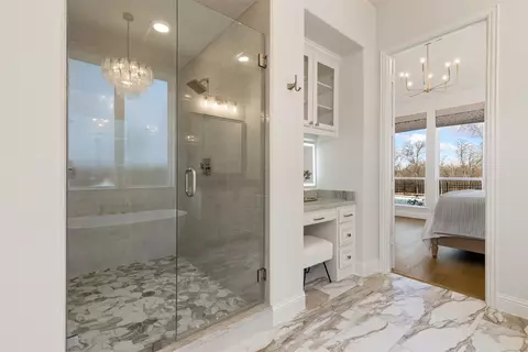 Bath - 4610 Durst Ln, Prosper, TX 75078 photo 3 of 7
