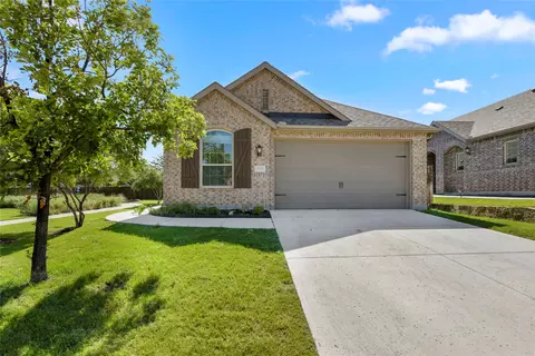 1016 Shire Dr, Aubrey, TX 76227
