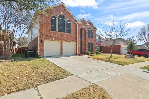 10028 Jessica St, Fort Worth, TX 76244