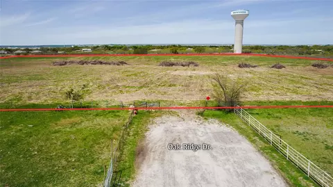 2500 Oak Ridge Dr, Brownwood, TX 76801