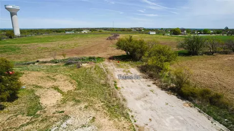2500 Oak Ridge Dr, Brownwood, TX 76801