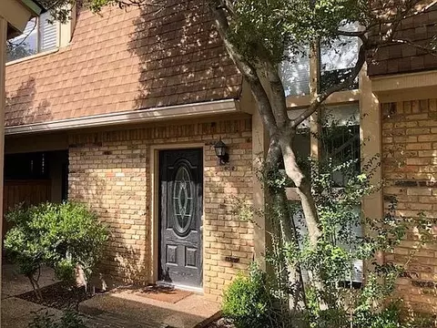 4100 Village Oak Dr, Waco, TX 76710