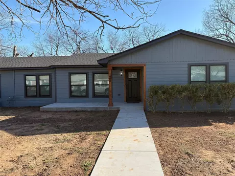 128 Brewster St, Robinson, TX 76706