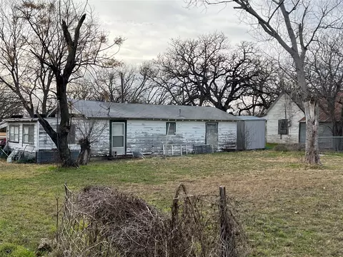 435 W Coke, Gorman, TX 76454
