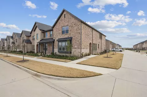 721 4th St, Argyle, TX 76226