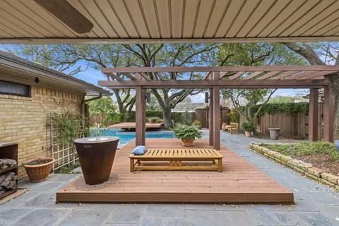 6720 Regalbluff Dr, Dallas, TX 75248