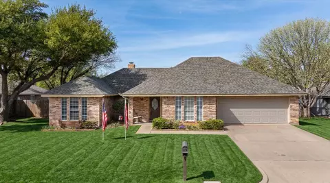 1214 Chaparral Ln, Granbury, TX 76048