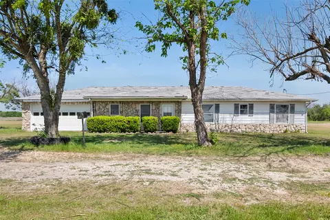 627 Fm 633, Kerens, TX 75144