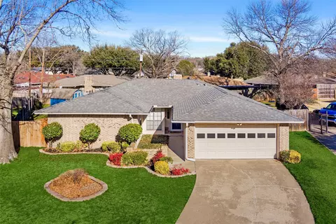 805 Cove Holw, Irving, TX 75060