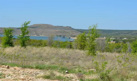 121 White Moon Rd, Graham, TX 76450