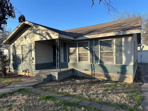 3720 N 25th St, Waco, TX 76708